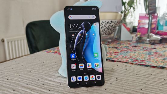 Custom image for Nubia Flip 5G review showing the unfolded phone with the main menu