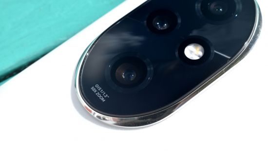 Custom image for Honor 200 Pro review showing the silver camera bezel
