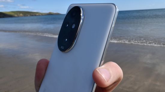 Custom image for Honor 200 Pro review showing the back of the phone on the beach