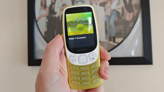 Custom image for Nokia 3210 review showing the lock option on a vinyl background