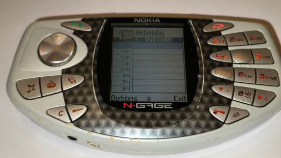 Custom image for Nokia N-Gage review showing the calendar option on the phone