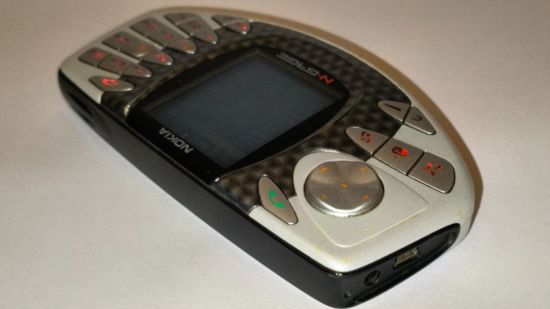 Custom image for Nokia N-Gage review with the phone on its side