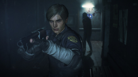 Resident Evil in order: Leon pointing his gun down a corridor as a zombie walks behind him